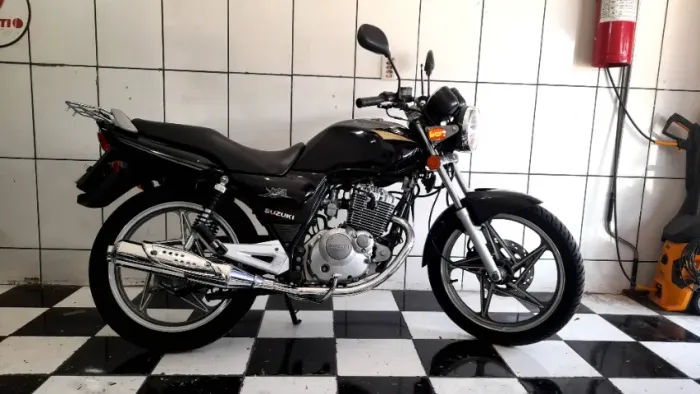 Suzuki Yes 125 super conservada 33.000km