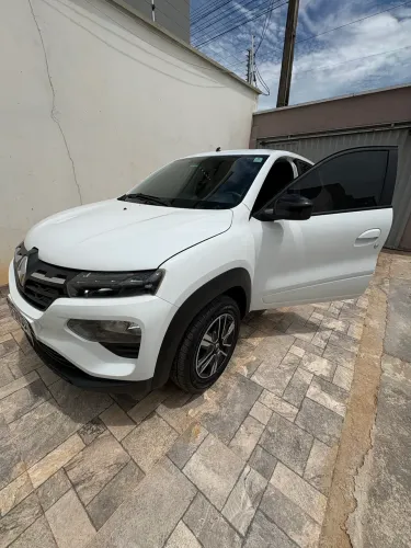 Renault Kwid Intense 1.0 Flex 12V 5P Mec. 2023
