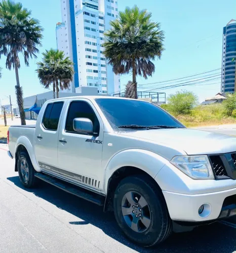 Nissan Frontier XE CD 4X2 2.5 TB Diesel 2012