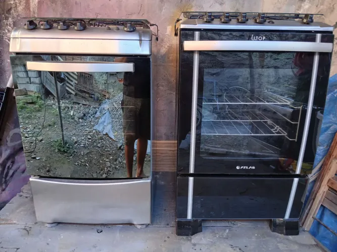 Fogões electrolux inox e atlas utop preto 4 bocas automático todo funcionando 400,00 cada