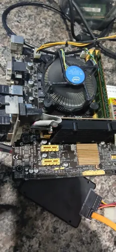 kit praca mãe lga 1150+i3 4170 +6gb ram +praca vídeo gt 210