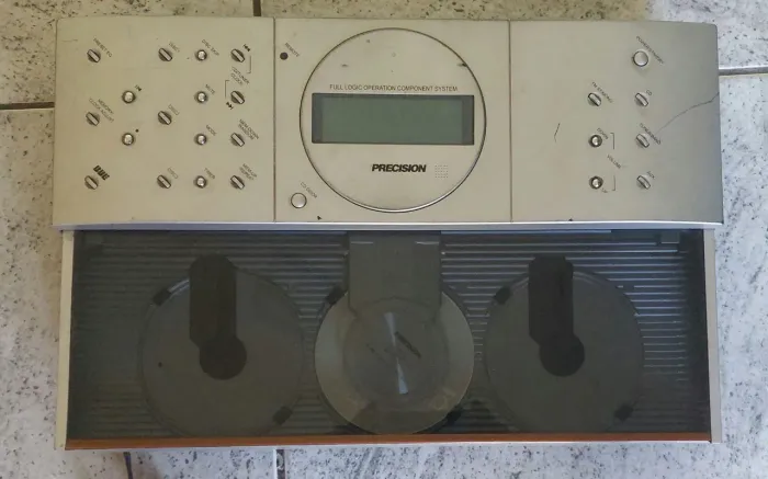 Rádio CD player vertical precison 3 CDS som toca CD restauração enfeite decoração cenário