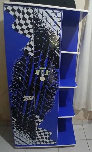 Guarda roupa  infantil 