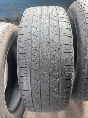 Vendo Pneus Aro 18