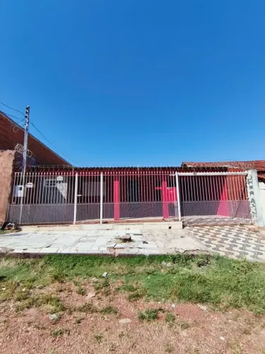 casa a venda com 3 quartos 1 suíte no bairro centro AMERICA