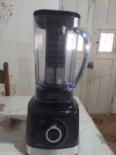 Liquidificador e processador turbo Britânia