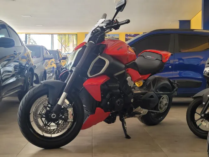 Ducati Diavel V4 2024 Único Dono Baixíssimo KM