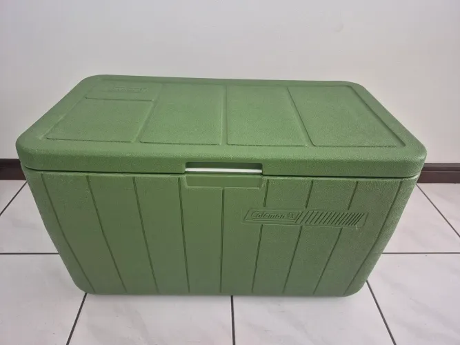 Caixa termcai 45 litros verde militar Colemam 