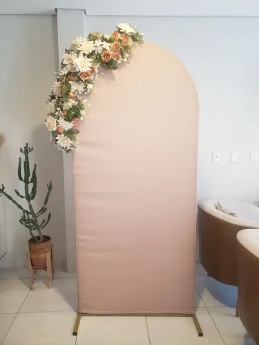 Arco dourado decoração