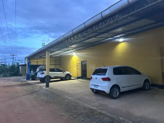 ALUGO GALPÃO COMERCIAL EM EUNÁPOLIS