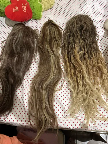 Vende-se LACES semi novas + Pente quente elétrico 
