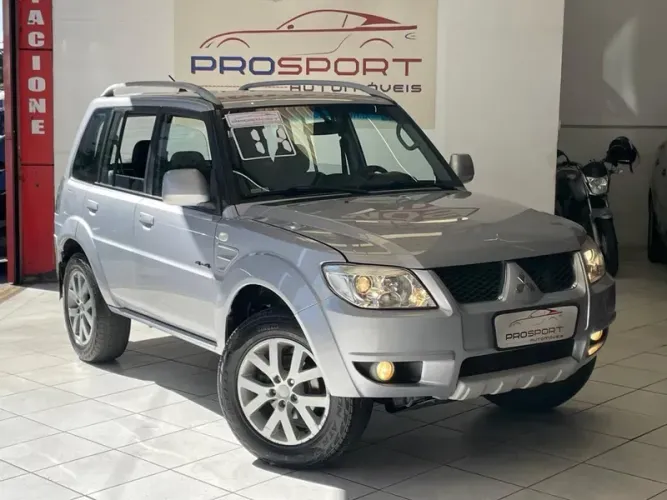 Mitsubishi Pajero TR4 2.0/ 2.0 Flex 16V 4X4 Aut. 2014