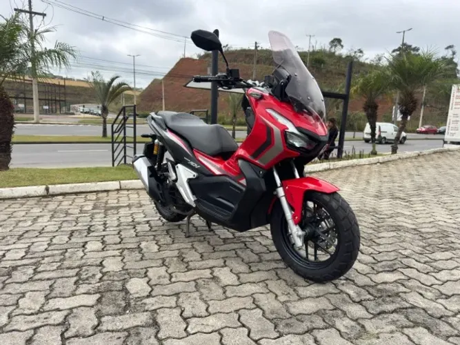 Honda ADV 150 2024