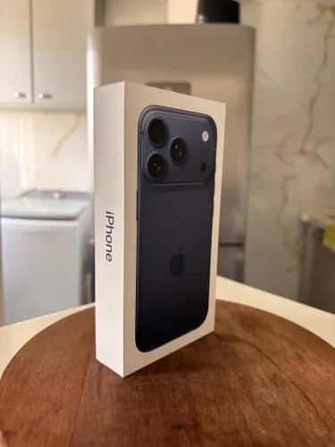 iPhone 17 Pro Max 256Gb Lacrado na Caixa Garantia Apple 1 Ano