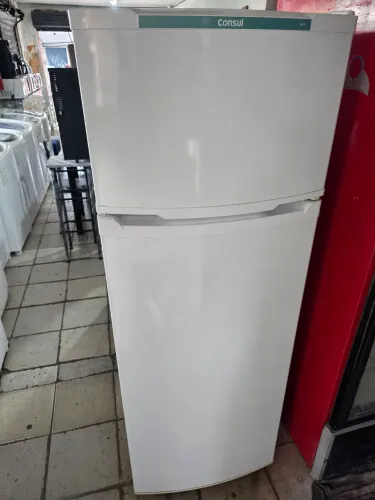Geladeira cônsul funcionando perfeitamente