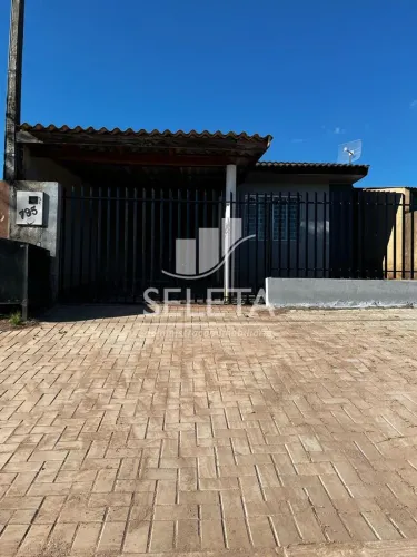 Casa para venda no bairro Santa Felicidade.