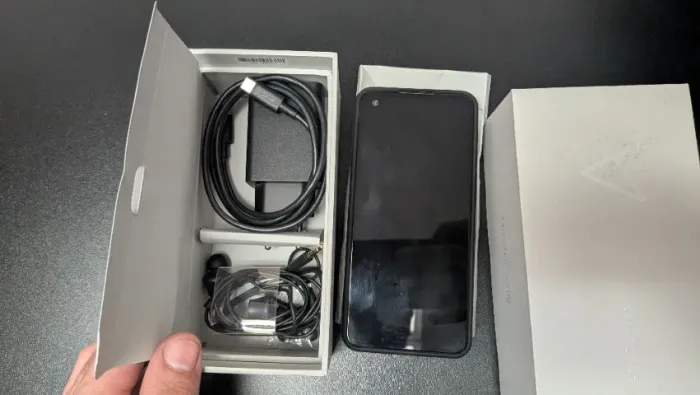 Smartphone Asus Zenfone 10 256GB Preto - Leia o anúncio