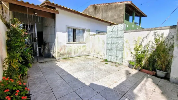 Casa com 2 quartos, Balneario Gaivotas - Itanhaém