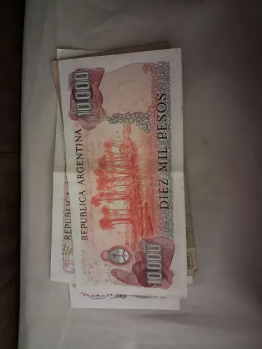Pesos argentinos antigos