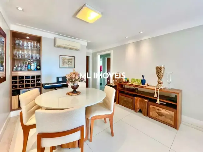 Apartamento à venda, 3 quartos, 1 suíte, 2 vagas, Praia do Pecado - Macaé/RJ