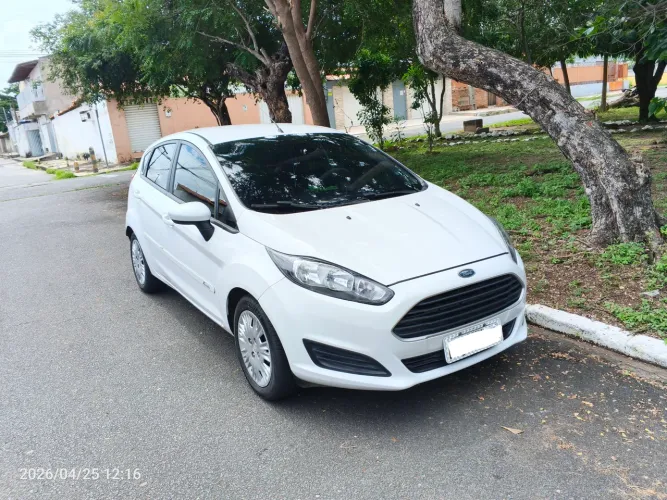 Ford Fiesta 1.5 16V Flex Mec. 5P 2016