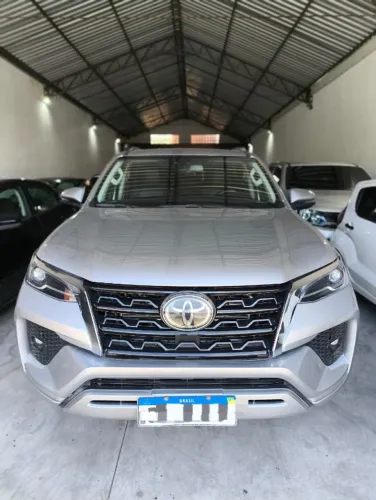 Toyota Hilux SW4 SRX 4X4 2.8 TDI 16V Dies. Aut. 2021