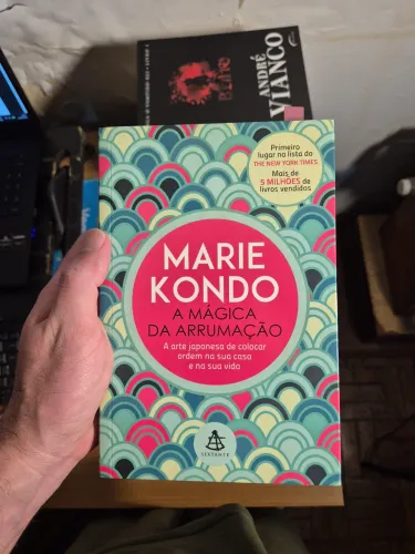 Livro A Mágica da Arrumação