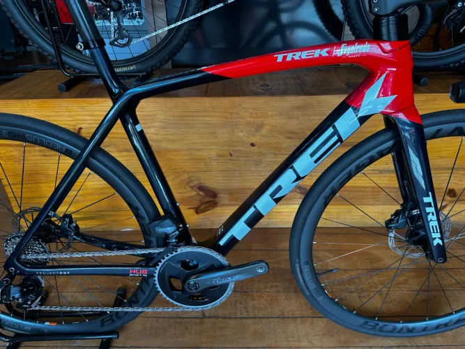 QUADRO TREK EMONDA SLR 800 tam:54 R$9.900