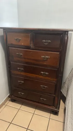 Cômoda Vintage