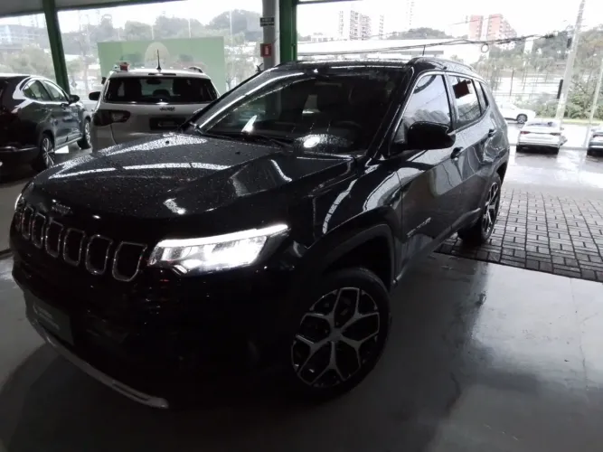 Jeep Compass Long. T270 1.3 TB 4X2 Flex AUT 2026