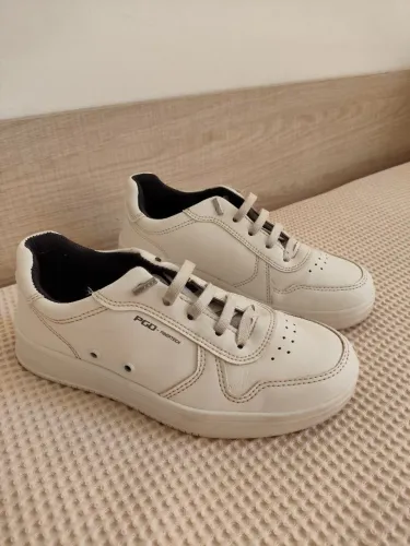 Tênis masculino infantil/juvenil Branco 