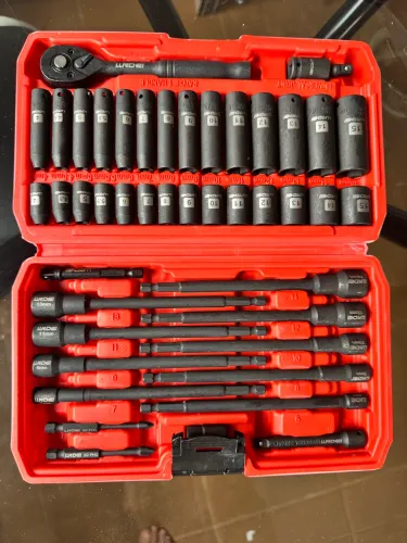 LLNDEI 1/4" Drive Socket Set & Nut Driver 44PCS, 1/4-Inch 44PCS Metric