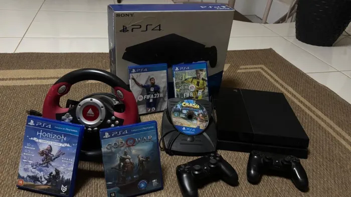 Vendo PS4 Slim, 500 GB muito novo!!!! Com todos os itens da foto!!!!