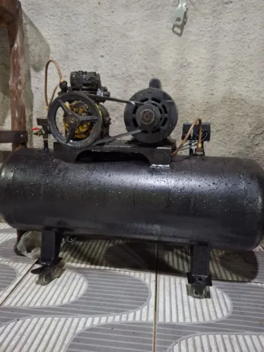 Vendo compressor a ar