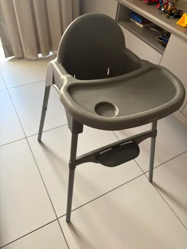 Cadeira de alimentação 