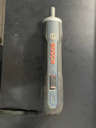 Chave de fenda elétrica s/ fio Bosch 