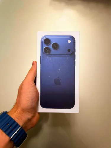 iPhone 17 pro max - Lacrado - Azul