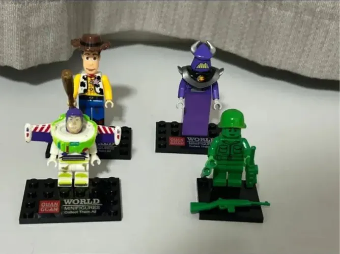 Blocos de montar toy story
