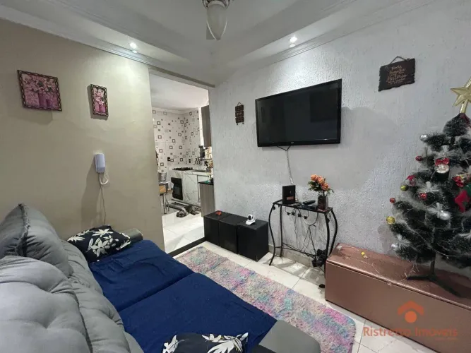 Apartamento com 2 dormitórios à venda, 55 m² por R$ 305.000 - Jardim Isaura - Santana de P