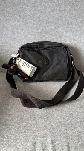 Bolsa Kipling preta NOVA