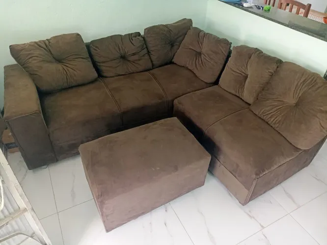 Sofá de canto semi novo 