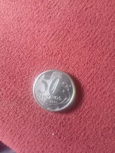 Moedas de 50 centavos com defeitos 