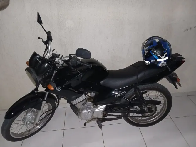 Vendo essa otima moto papa o dia a dia 