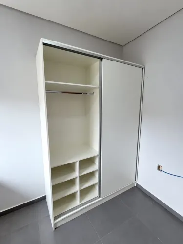 Roupeiro 1,80m Em 100%MDF 