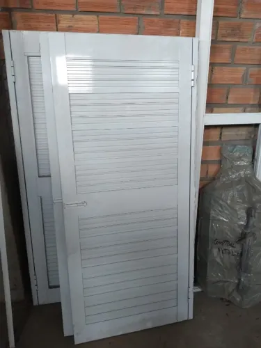 Aspirador de pó 220V