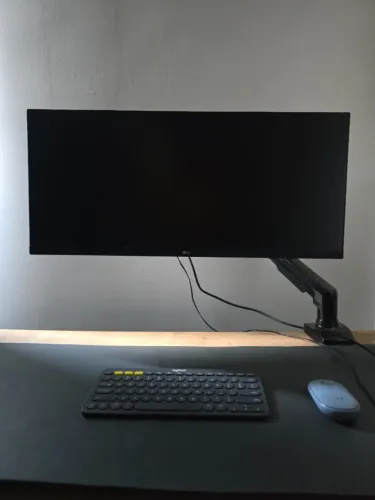 Monitor LG Ultrawide - Tela IPS de 29" + Suporte Articulado