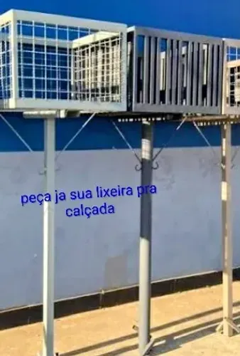 Lixeira de ferro pra calçada