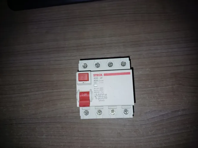 Disjuntor de proteção DR Steck 40A