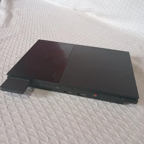 Playstation 2 usado (com 20 jogos + memory card)