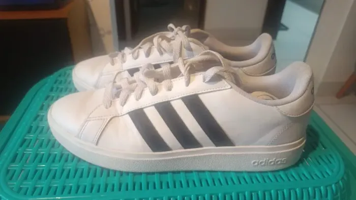 Tenis Adidas
